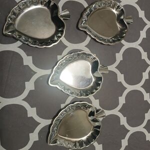 Vintage Stainless Steel Leaf Trays Lot Of 4
